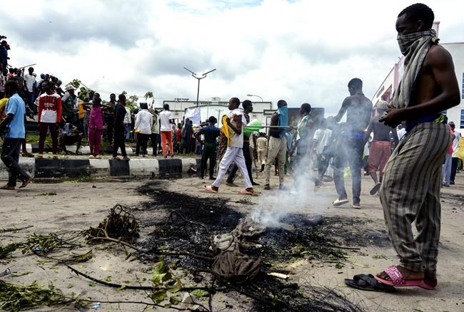 Nigerian leader calls for end to hardship protests, blaming 'political agenda' for violence | iNFOnews.ca Nigerian leader calls for end to hardship protests, blaming 'political agenda' for violence | iNFOnews.ca