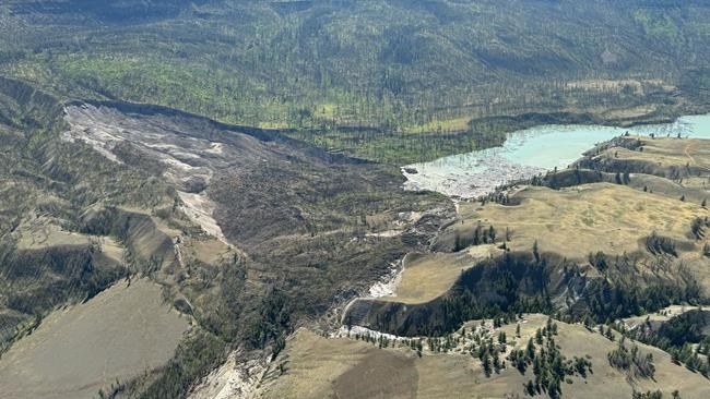 Over-top move of water at B.C. landslide site expected within hours, says government | iNFOnews.ca Over-top move of water at B.C. landslide site expected within hours, says government | iNFOnews.ca