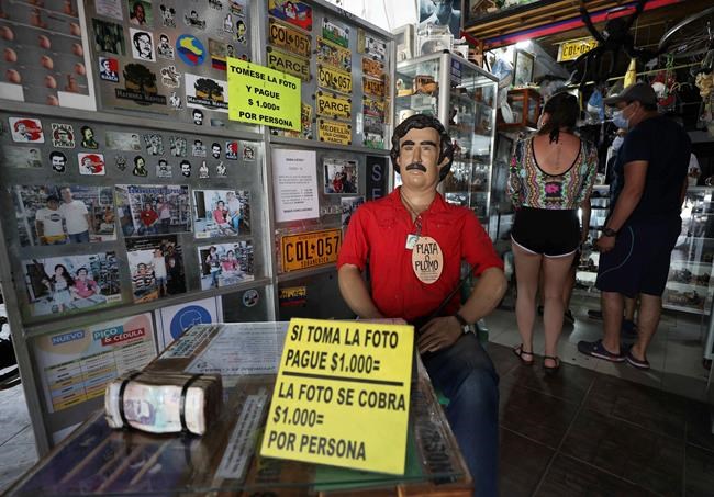 Colombia's congress considers ban on Pablo Escobar souvenirs | iNFOnews.ca