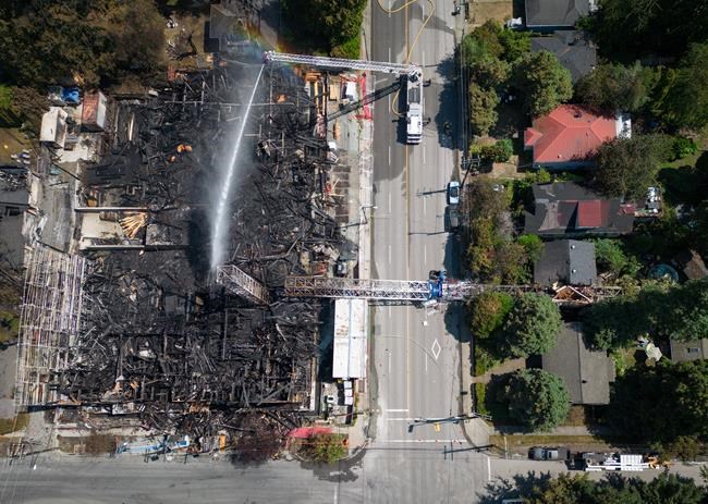 Five homes unsafe following Vancouver fires, crane collapse: fire department | iNFOnews.ca Five homes unsafe following Vancouver fires, crane collapse: fire department | iNFOnews.ca