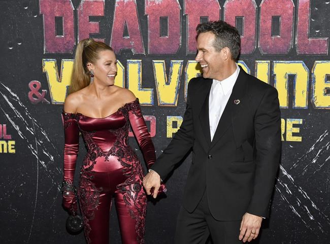 Who won at the box office this weekend? The Reynolds-Lively household | iNFOnews.ca