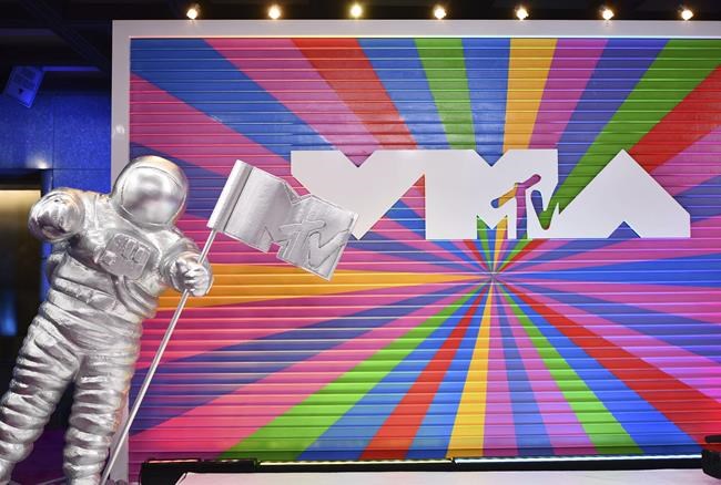 MTV Video Music Awards move back a day because of US presidential debate and will air on Sept. 11 | iNFOnews.ca