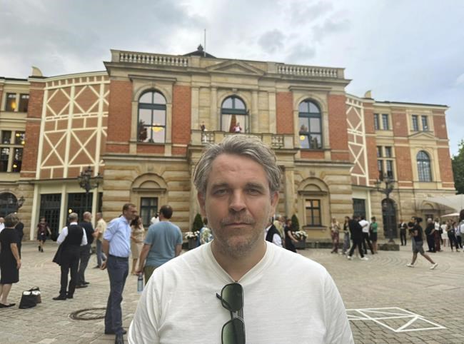 Self-loathing blends with love at Bayreuth 'Tristan und Isolde' by director Thorleifur Örn Arnarsson | iNFOnews.ca