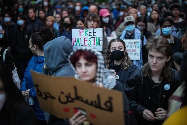 13 pro-Palestinian protesters charged for blocking railway in Vancouver: police | iNFOnews.ca