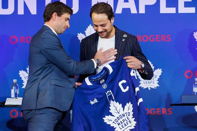'It was a smooth process:' Matthews inherits Leafs captaincy from Tavares | iNFOnews.ca 'It was a smooth process:' Matthews inherits Leafs captaincy from Tavares | iNFOnews.ca