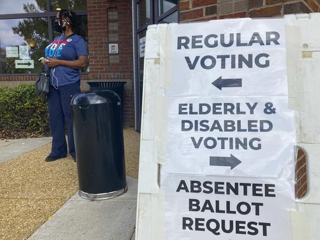 Big Georgia county to start charging some costs to people who challenge the eligibility of voters | iNFOnews.ca
