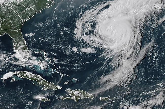 Hurricane Ernesto weakens into tropical storm as it moves away from Bermuda over open waters | iNFOnews.ca Hurricane Ernesto weakens into tropical storm as it moves away from Bermuda over open waters | iNFOnews.ca