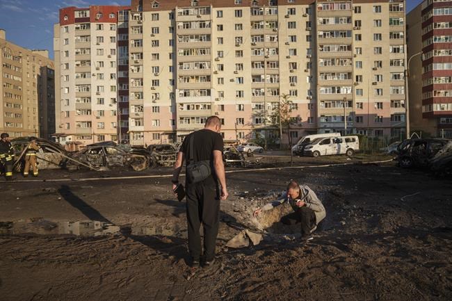Russian missile sparks blaze in Ukraine as Kyiv's troops push into Russia's Kursk region | iNFOnews.ca