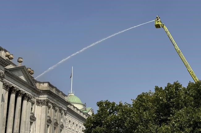 Fire breaks out at London's Somerset House, home to priceless works by Van Gogh, Cezanne | iNFOnews.ca