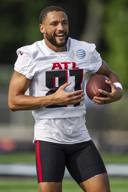 All-star receiver Mack back with Alouettes after NFL stint with Falcons | iNFOnews.ca