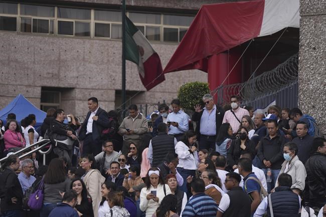 Mexico federal court employees strike over judicial changes requiring that judges stand for election | iNFOnews.ca