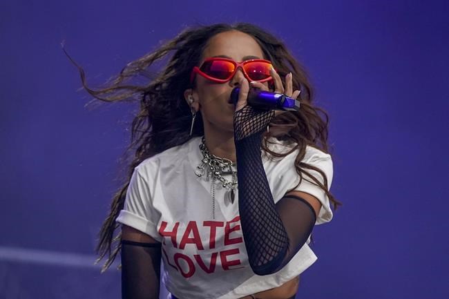 Brazilian pop star Anitta to perform at NFL’s first game in Sao Paulo | iNFOnews.ca Brazilian pop star Anitta to perform at NFL’s first game in Sao Paulo | iNFOnews.ca