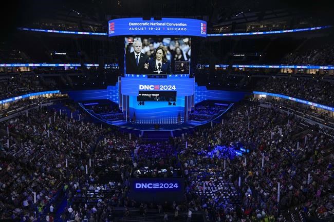 Here's the schedule for the DNC's third night in Chicago featuring Walz, Clinton and Amanda Gorman | iNFOnews.ca