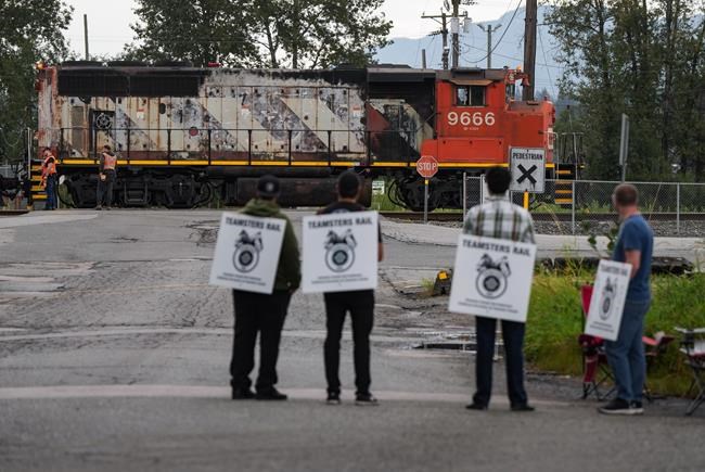 B.C.'s West Coast Express to remain shut on Friday, as railways ready for restart | iNFOnews.ca B.C.'s West Coast Express to remain shut on Friday, as railways ready for restart | iNFOnews.ca