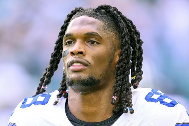 Receiver CeeDee Lamb agrees to 4-year, $136M deal with Cowboys, AP sources say | iNFOnews.ca