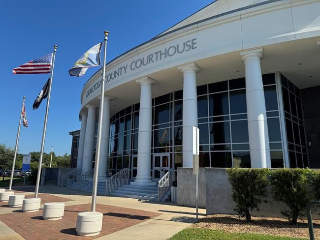 Authorities arrest ex-sheriff’s deputy who fatally shot a Black airman at his home | iNFOnews.ca Authorities arrest ex-sheriff’s deputy who fatally shot a Black airman at his home | iNFOnews.ca