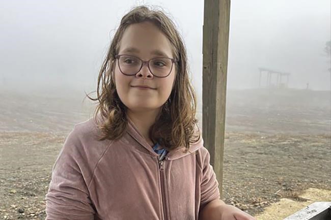 Judge extends temporary order for transgender New Hampshire girl to play soccer, hears arguments | iNFOnews.ca