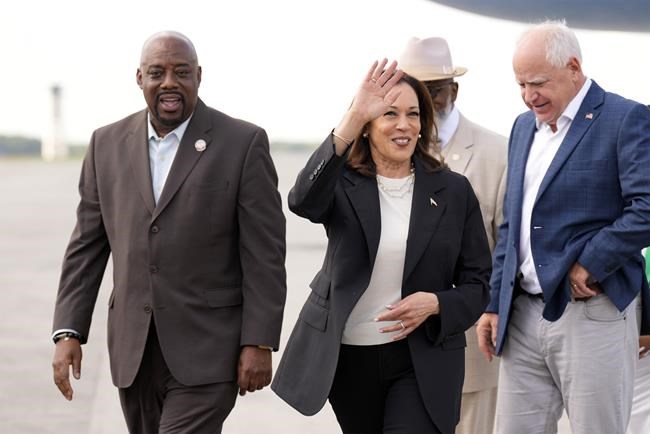 Harris and Walz reach out to voters in GOP strongholds in southeast Georgia bus tour | iNFOnews.ca Harris and Walz reach out to voters in GOP strongholds in southeast Georgia bus tour | iNFOnews.ca