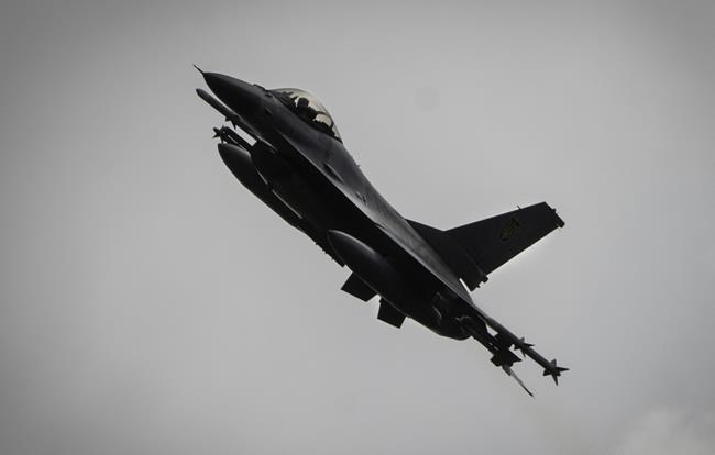 One of the F-16s helping Ukraine fight Russia has crashed. Here’s what to know about their role | iNFOnews.ca