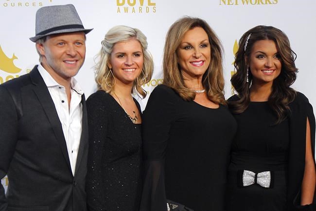 Pilot declared emergency, loss of autopilot before crash that killed 3 members of famed gospel group | iNFOnews.ca Pilot declared emergency, loss of autopilot before crash that killed 3 members of famed gospel group | iNFOnews.ca