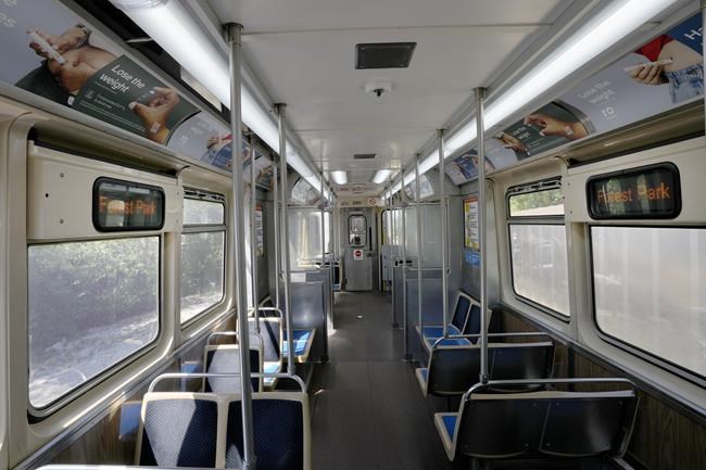 Illinois law banning concealed carry on public transit is unconstitutional, judge rules | iNFOnews.ca