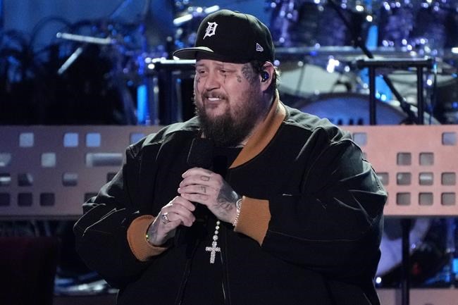 Country singer Jelly Roll performs at Oregon prison | iNFOnews.ca