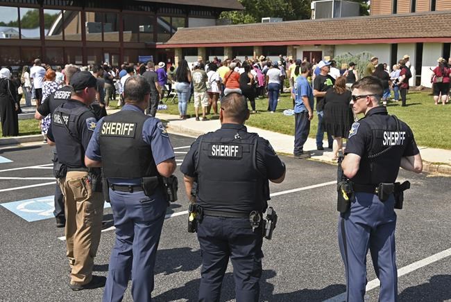 1 student dead after shooting in a Maryland high school dispute, police say | iNFOnews.ca 1 student dead after shooting in a Maryland high school dispute, police say | iNFOnews.ca