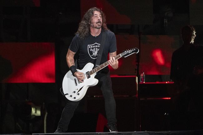 Dave Grohl says he's father to a new daughter outside his 21-year marriage | iNFOnews.ca