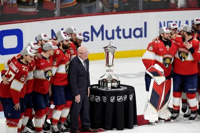 No tax: Daly doesn't envision change to NHL system that benefits sunbelt teams | iNFOnews.ca No tax: Daly doesn't envision change to NHL system that benefits sunbelt teams | iNFOnews.ca