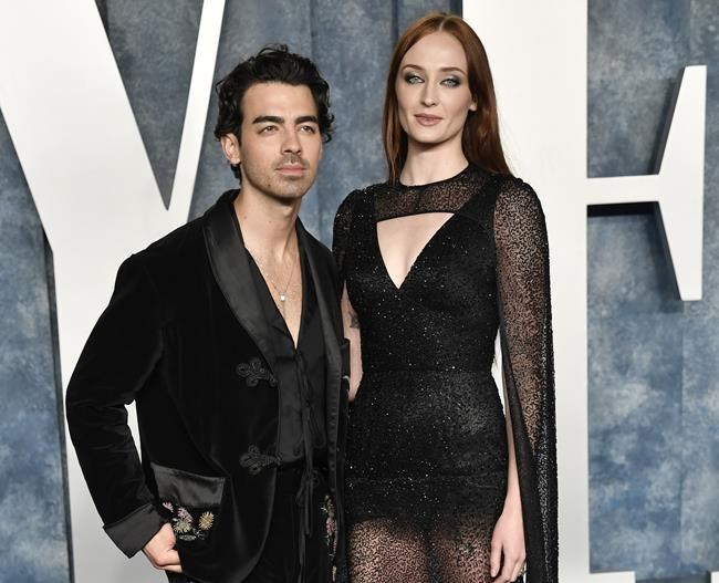 Joe Jonas and Sophie Turner are divorced and single | iNFOnews.ca Joe Jonas and Sophie Turner are divorced and single | iNFOnews.ca