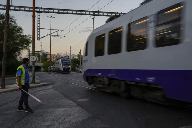 Greek stationmaster suspended after 2 trains were ordered onto a collision course | iNFOnews.ca