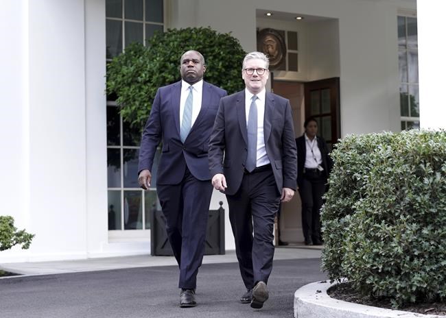 Biden meets with British leader and brushes off Putin's threats about weapons for Ukraine | iNFOnews.ca Biden meets with British leader and brushes off Putin's threats about weapons for Ukraine | iNFOnews.ca