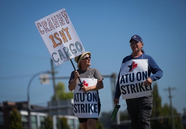Metro Vancouver's HandyDART strike continues after talks break with no deal | iNFOnews.ca Metro Vancouver's HandyDART strike continues after talks break with no deal | iNFOnews.ca