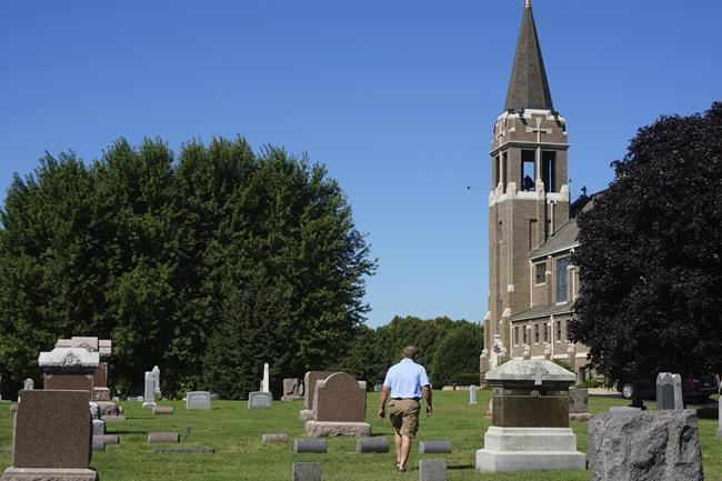 Lutherans in Walz's Minnesota put potlucks before politics during divisive election season | iNFOnews.ca