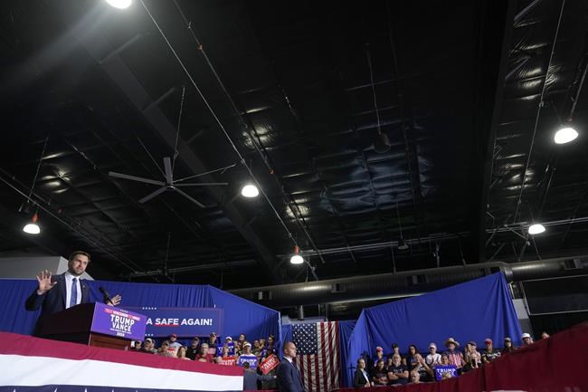 Vance touts deportation plan in Wisconsin city where tensions flared over refugee resettlement | iNFOnews.ca Vance touts deportation plan in Wisconsin city where tensions flared over refugee resettlement | iNFOnews.ca