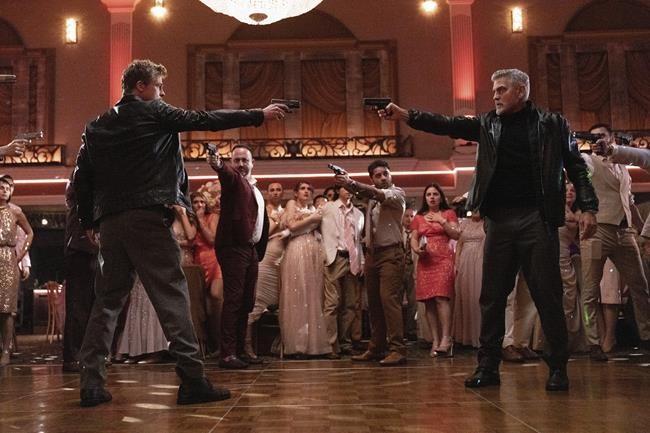 Review: Clooney and Pitt carry the fixer caper 'Wolfs' | iNFOnews.ca