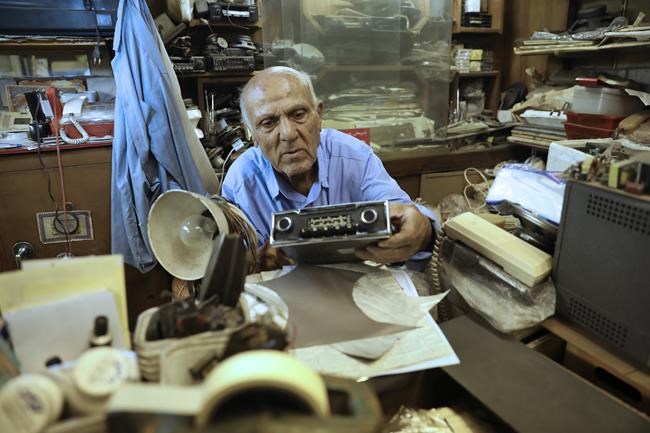 In Iran, the old-time US radio detective 'Johnny Dollar' returns to the airwaves | iNFOnews.ca In Iran, the old-time US radio detective 'Johnny Dollar' returns to the airwaves | iNFOnews.ca