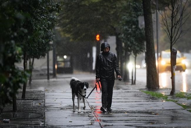 Environment Canada issues weather warnings for B.C. coast, mountain passes | iNFOnews.ca