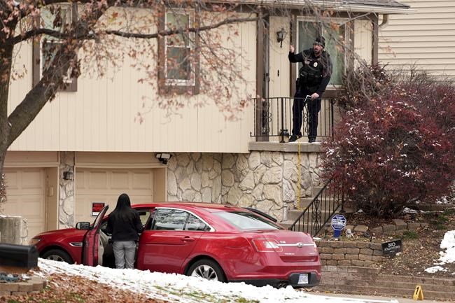 An ex-Kansas detective accused of abusing women died in apparent suicide as his trial was starting | iNFOnews.ca An ex-Kansas detective accused of abusing women died in apparent suicide as his trial was starting | iNFOnews.ca