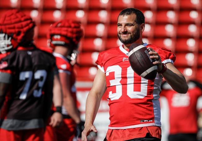 Calgary Stampeders sign Parades to extension, restructure Adams's contract | iNFOnews.ca