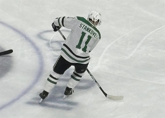 Kamloops hockey fan living the dream with NHL arena tour | iNFOnews.ca