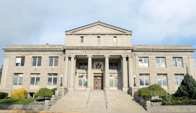 Vernon thief showed up to court with a knife and scissors | iNFOnews.ca Vernon thief showed up to court with a knife and scissors | iNFOnews.ca