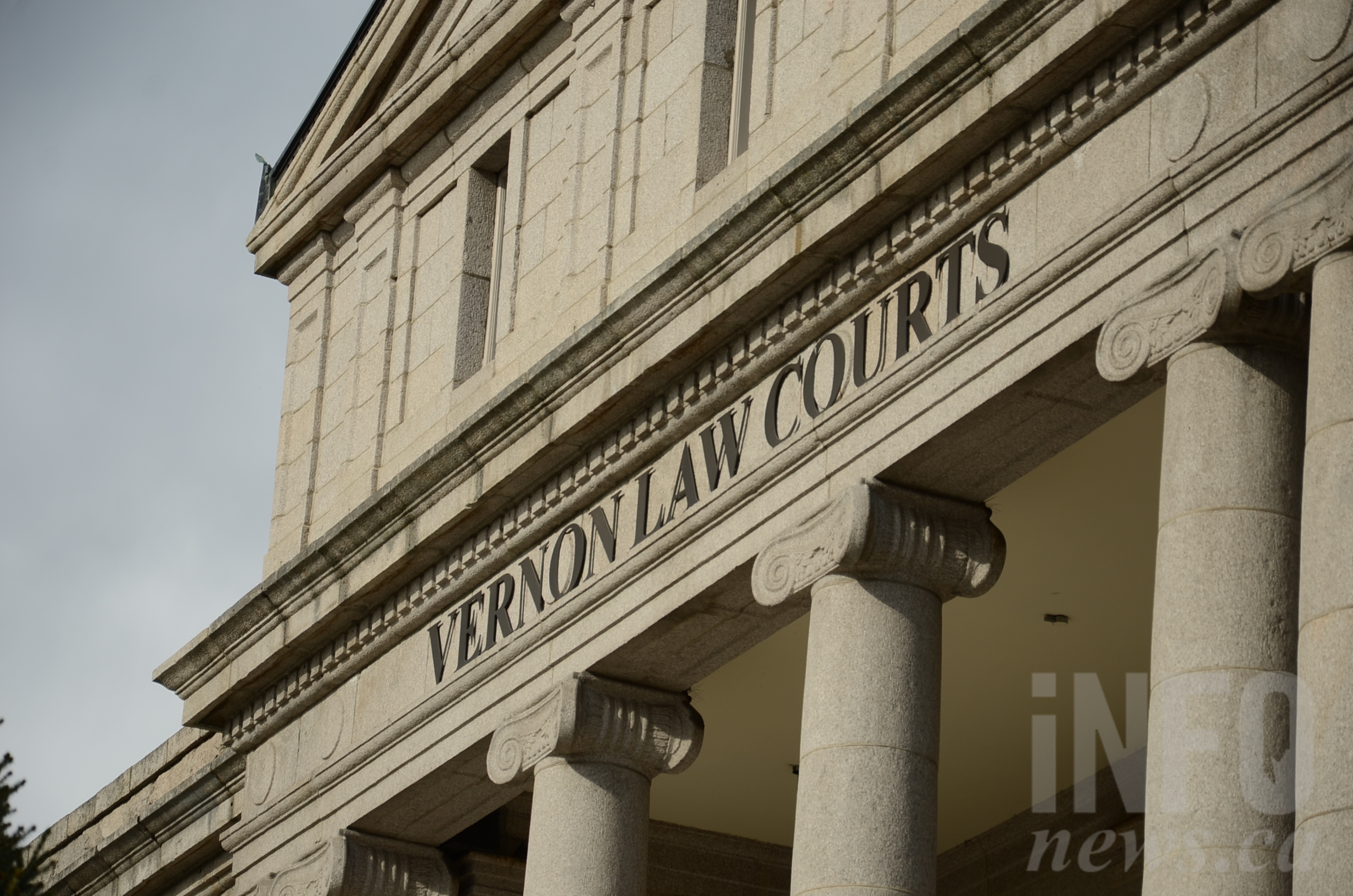 Vernon man gets house arrest after sending 3,500 emails to ex | iNFOnews.ca