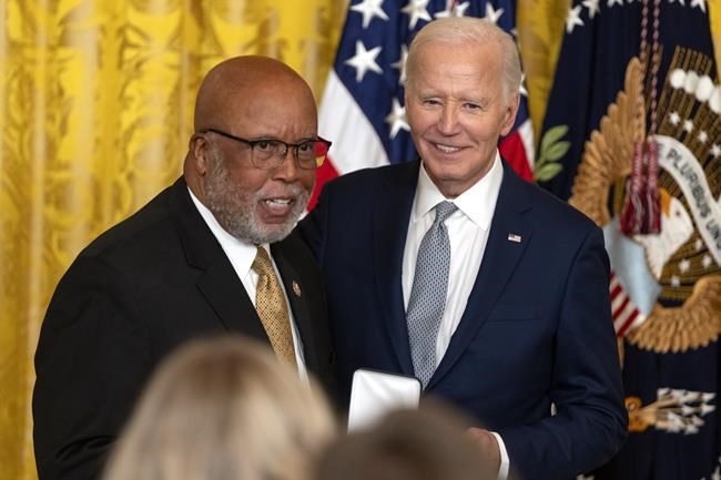 Biden awards the 2nd highest civilian award to leaders of the Jan. 6 committee and 18 others | iNFOnews.ca Biden awards the 2nd highest civilian award to leaders of the Jan. 6 committee and 18 others | iNFOnews.ca