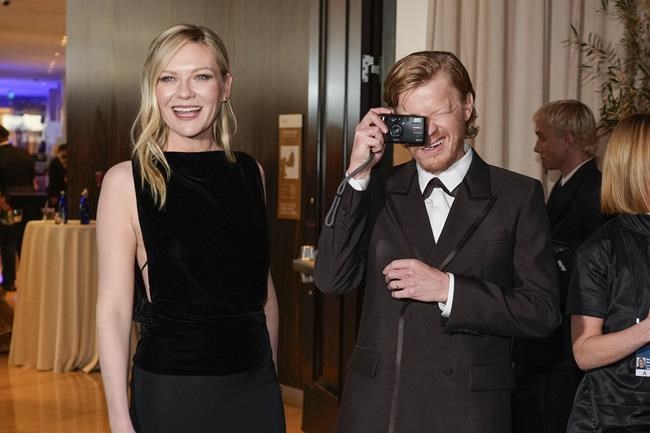 The Latest: The Golden Globes kick off award season | iNFOnews.ca The Latest: The Golden Globes kick off award season | iNFOnews.ca