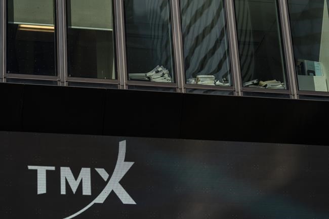 S&P/TSX composite up as BoC cuts key rate, U.S. stock markets dip as Fed holds | iNFOnews.ca S&P/TSX composite up as BoC cuts key rate, U.S. stock markets dip as Fed holds | iNFOnews.ca