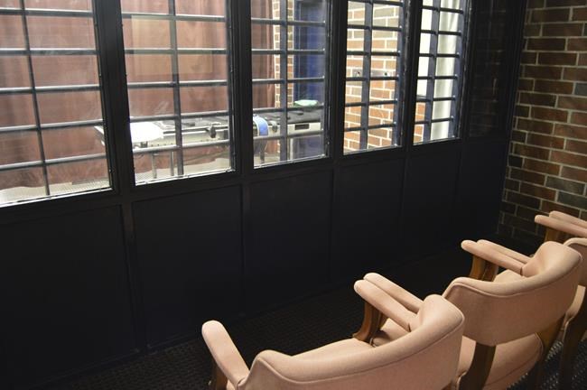 South Carolina man set to face a firing squad seeks postponement, questioning execution procedures | iNFOnews.ca