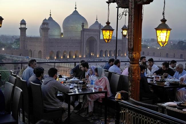 How to practice healthy fasting during Ramadan | iNFOnews.ca How to practice healthy fasting during Ramadan | iNFOnews.ca