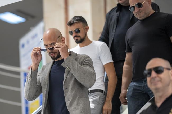 Influencer Tate brothers, who face human trafficking charges in Romania, arrive in the US | iNFOnews.ca Influencer Tate brothers, who face human trafficking charges in Romania, arrive in the US | iNFOnews.ca