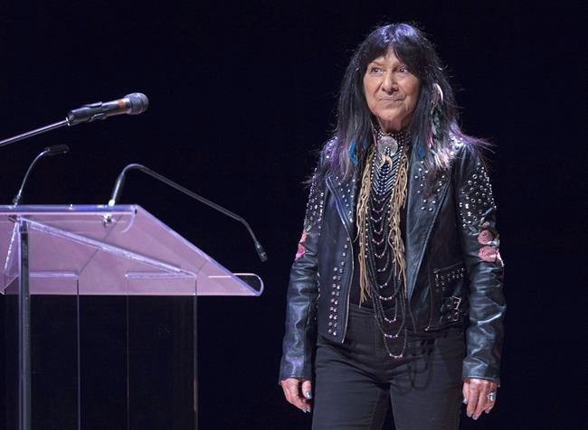 Human rights museum removes Buffy Sainte-Marie from exhibit | iNFOnews.ca Human rights museum removes Buffy Sainte-Marie from exhibit | iNFOnews.ca